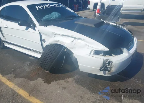 2004 Ford Mustang z USA, uszkodzony, nr VIN 1FAFP40654F229283